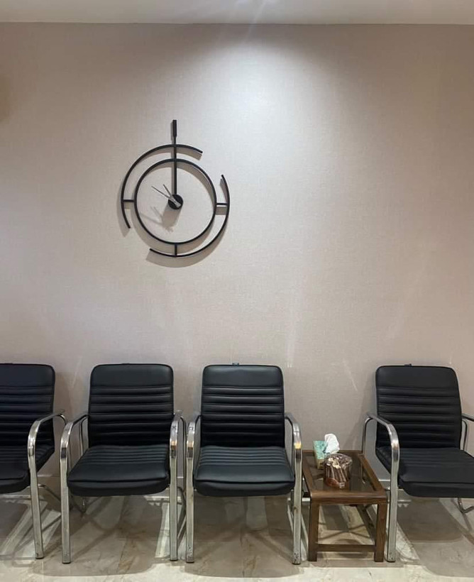 ساعت دیواری مدرن کد H/126