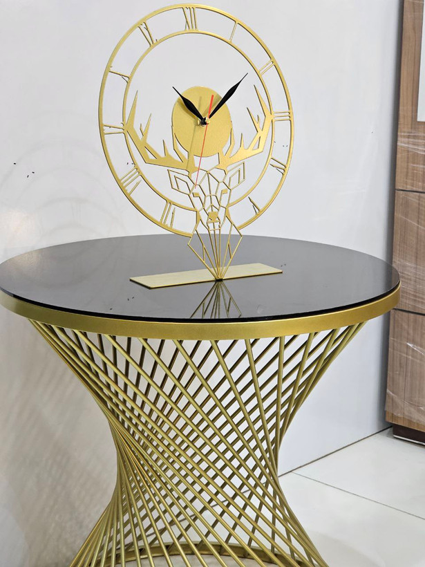 ساعت رومیزی طرح گوزن کد H/368